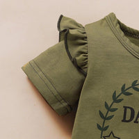 ”Daddys Girl“ Ruffle Shoulder Top With Camouflage Shorts Baby Set - 4 Seasons Family