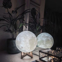 DreaMoon ™ | Nursery Moon Lamp With Wooden Stand - 4 Seasons Family